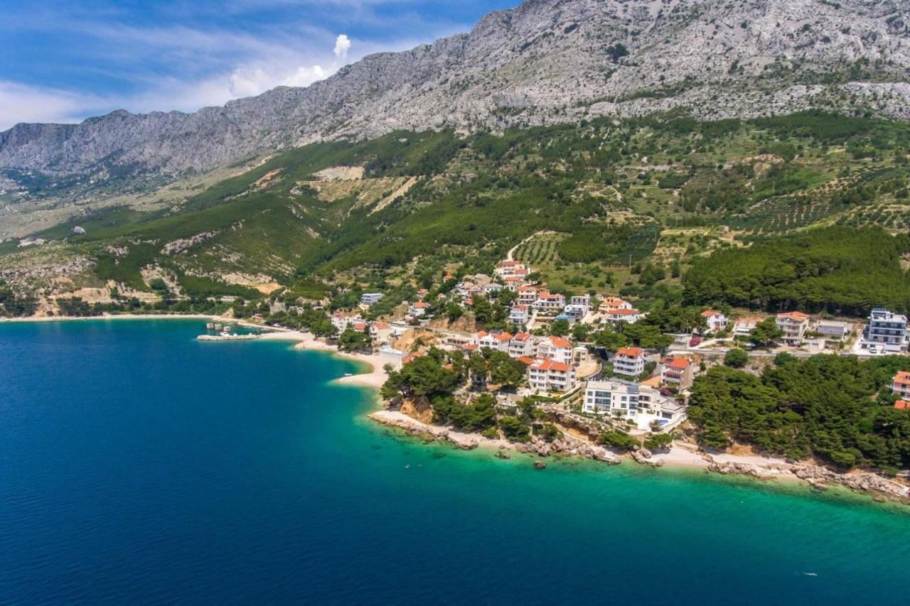 Apartments By The Sea Medici, Omis - 1046 Мимице Екстериор снимка